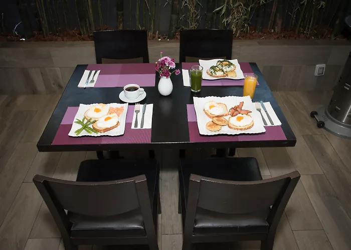 Hotel Laila Cdmx Reforma
