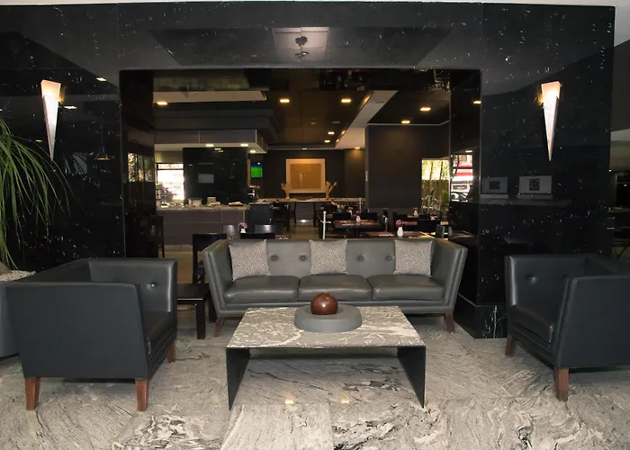 Laila Cdmx Reforma 4*